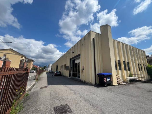 Immobile di 1000 m² con 3 locali in affitto a Brescia - Foto 12