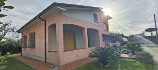 Villa singola con ampio giardino e dependance Lido di Camaiore - Foto 7
