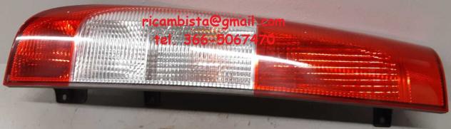 Mercedes Vito W639 fanale posteriore sinistro