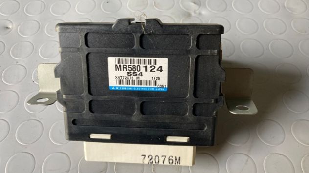 Centralina controllo trazione Mitsubishi Pajero V60 del 2002 (MR580124) - Foto 2