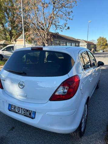 Opel Corsa 1.2 85CV 5 porte GPL-TECH Edition - Foto 9
