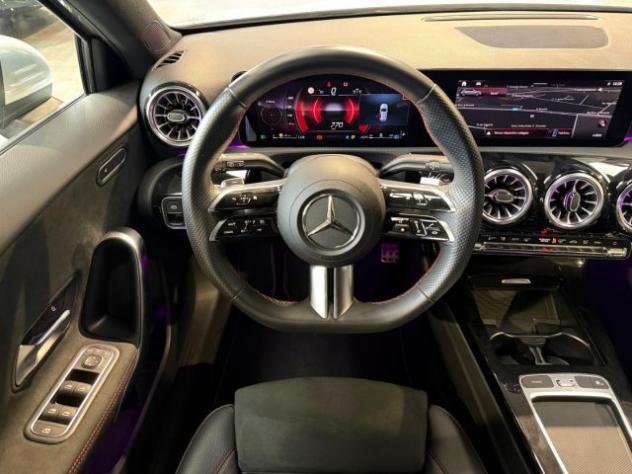 MERCEDES-BENZ A 180 Automatic Sport Premium AMG Line Usata Torino rif. 20961841 - Foto 9