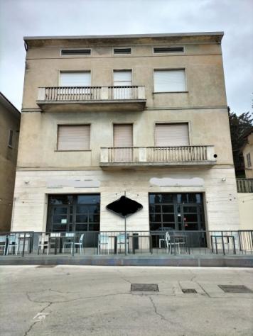 Palazzo 567 mq in Vendita a Magione