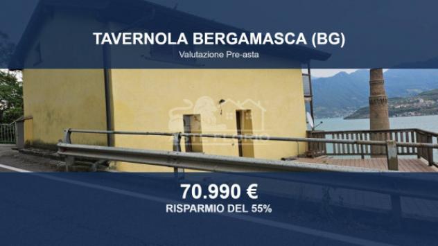 Immobile in asta di 74 m² in vendita a Tavernola Bergamasca