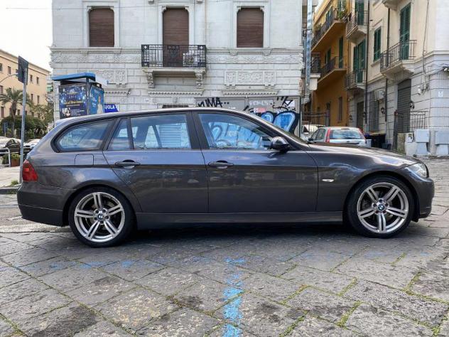 BMW Serie 3 320d cat Touring Futura - Foto 4