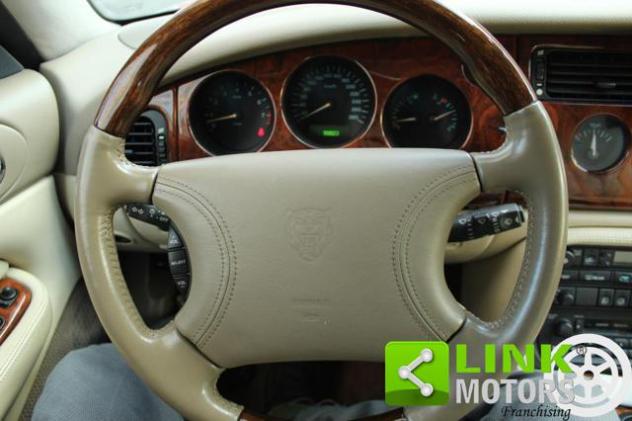 JAGUAR XK8 4.0 Coupé, Crs, Kilometri originali rif. 23392168 - Foto 10