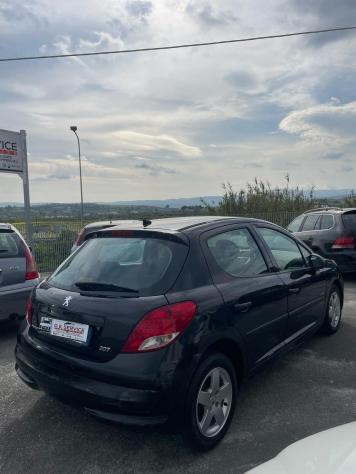 Peugeot 207 - Foto 6