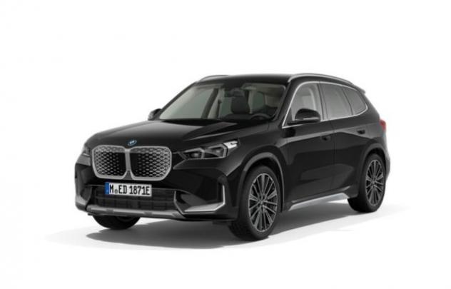 BMW iX1 eDrive 20 X-Line Pure Edition rif. 24122264