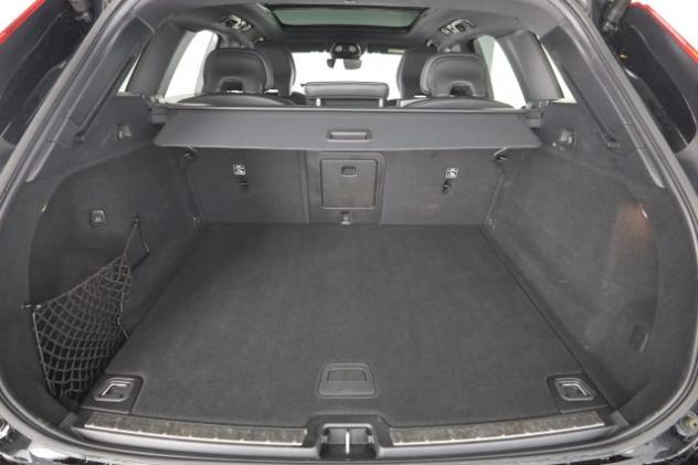 VOLVO XC60 XC60 B4 (d) AWD automatico Ultimate Dark rif. 23748969 - Foto 6