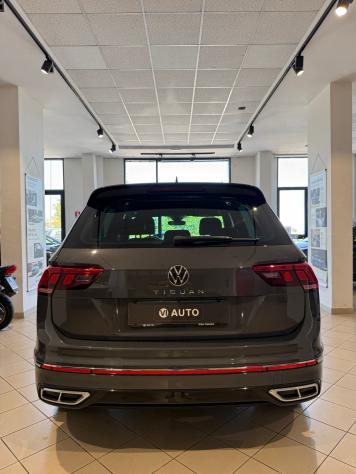 Volkswagen Tiguan 2.0 TDI 150 CV SCR DSG R-Line - Foto 4
