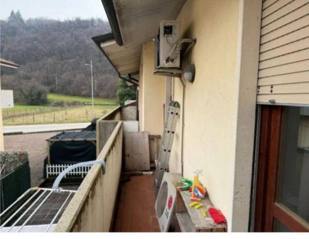 Immobile in asta di 135 m² con più di 5 locali e box auto in vendita a Castelgomberto - Foto 11