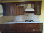 Cucina Completa in Legno Massello + Armadiatura a Colonne