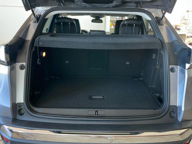 Peugeot 3008 BlueHDI 130 EAT8 S&S Allure - Foto 9