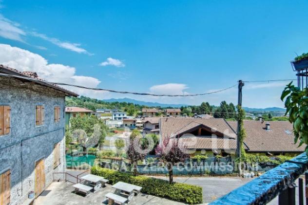 Villa di 320 m² con più di 5 locali e box auto doppio in vendita a Palazzago - Foto 2