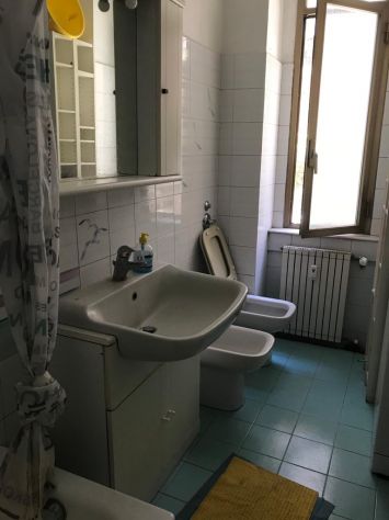 In Bovisa posto per studente in camera doppia - Foto 4