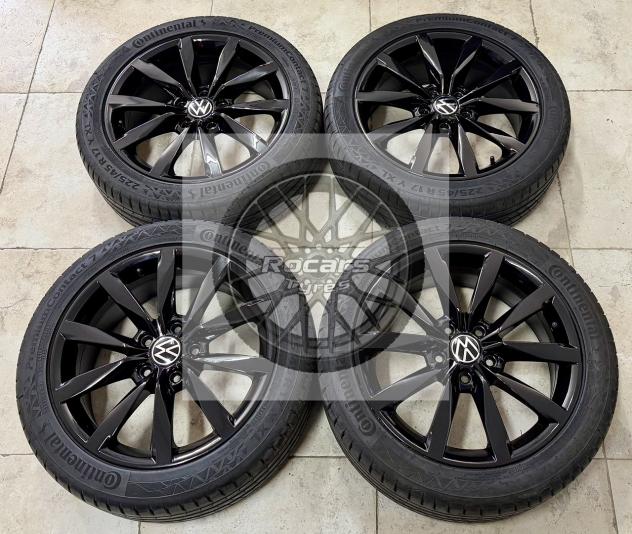 Cerchi neri e pneumatici 17 Volkswagen Golf - Foto 2