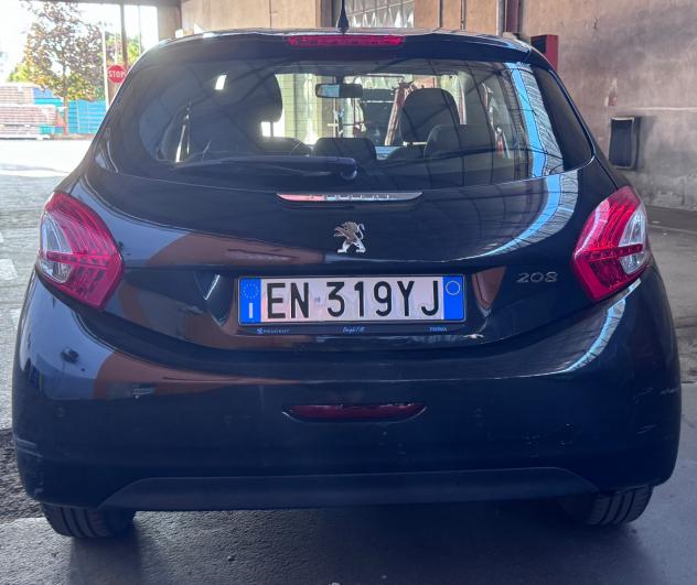 Peugeot 208 1.4 HDi 68 CV 5 porte Allure - Foto 4