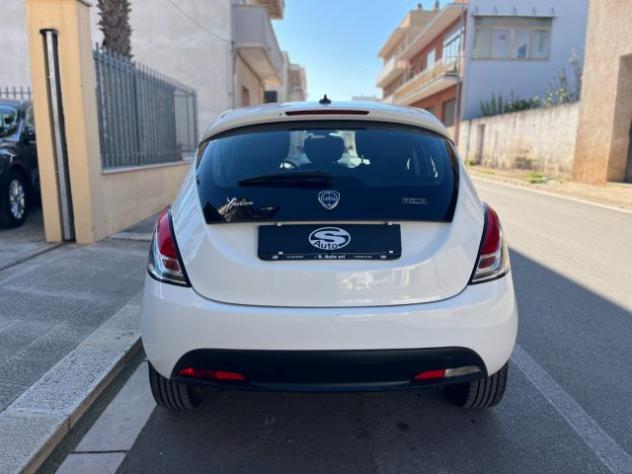 LANCIA Ypsilon 1.2 69 CV *Black Edition* rif. 23830881 - Foto 5
