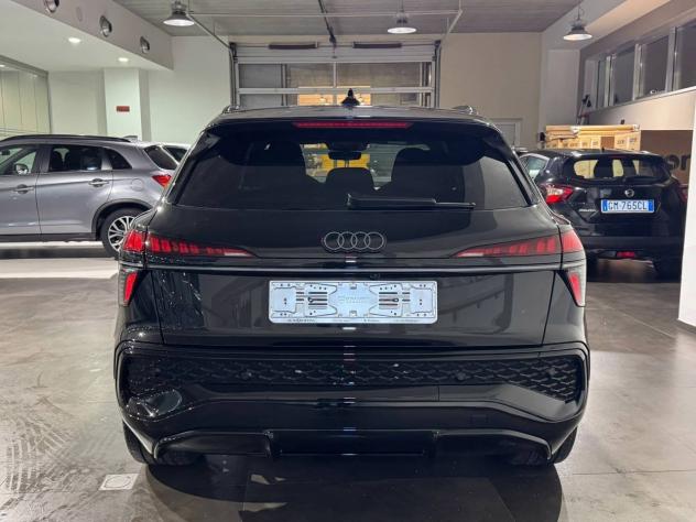 Audi Q3 3ª serie TDI 110 kW S tronic S Line edition - Foto 5