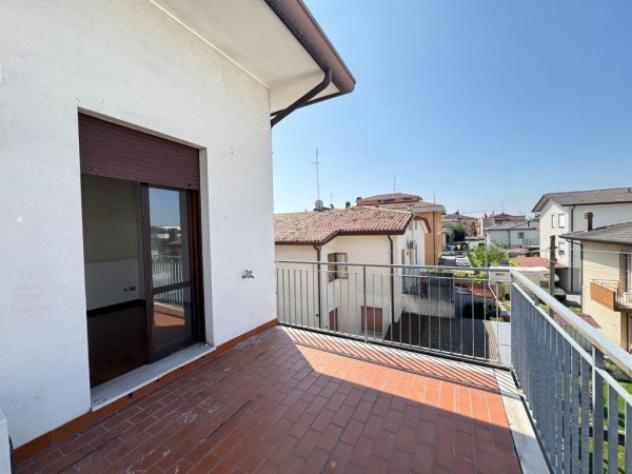 Villa di 150 m² con 5 locali e box auto in vendita a Cadoneghe
