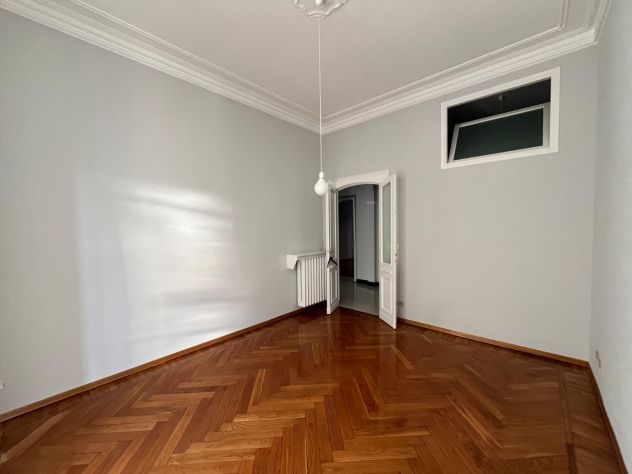 Si offre camera in affitto a 500€/mese in appartamento a 350 mt dal Politecnico - Foto 2