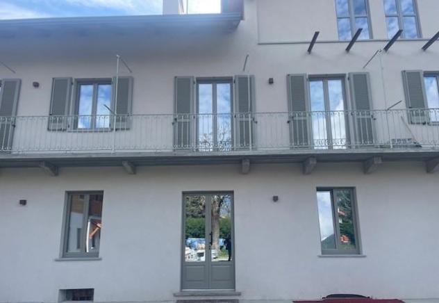 OULX BELLISSIMO BILOCALE " IDA " CON POSTO AUTO E GIARDINO - Foto 12