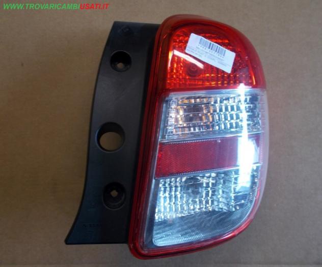 FANALE POST. D. COMPL. NISSAN MICRA (K13K) 999-U52196 Parti elettriche Fanaleria Fanali Fanale post. dx. NISSAN - MICRA - 01-11-2010 - 01-02-2017