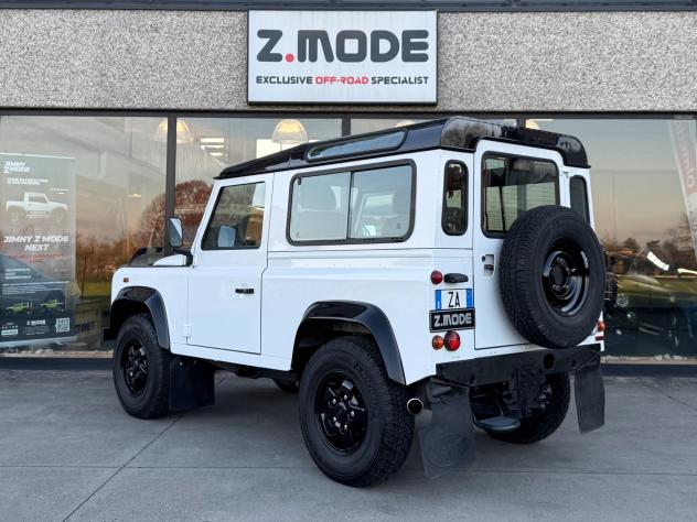 Land Rover Defender 90 2.2 TD4 Station Wagon SE N1 - Foto 2