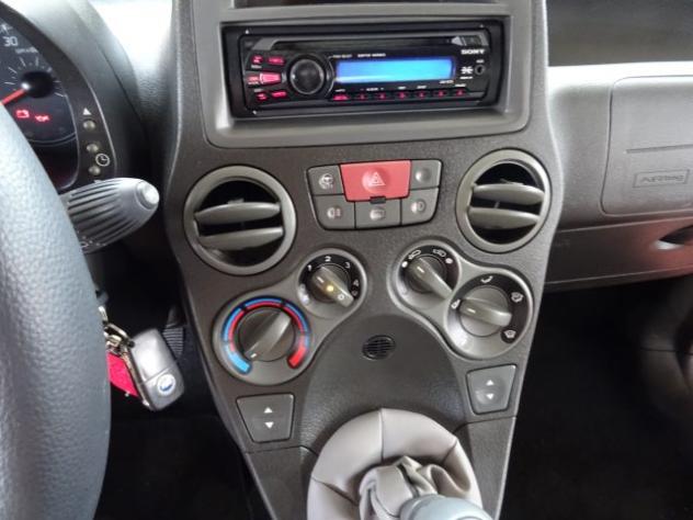 FIAT Panda 1.3 MJT 16V Dynamic rif. 23987628 - Foto 8