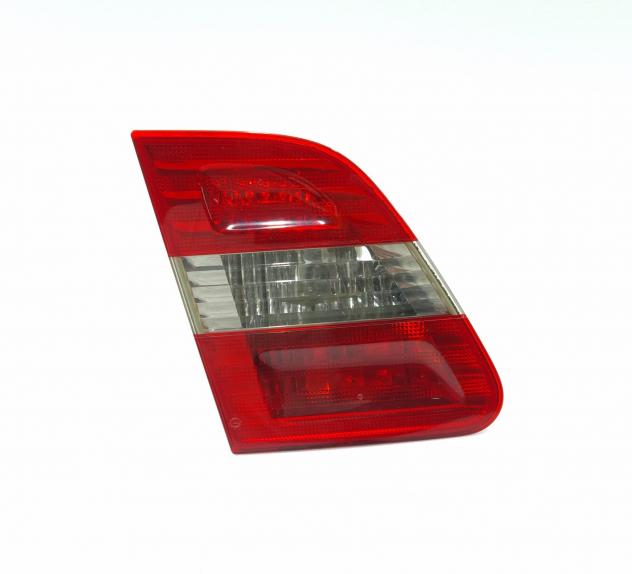 STOP POSTERIORE SINISTRO INTEGRATO NEL PORTELLO MERCEDES Classe B W245 1° Serie A1698201564 (0511)