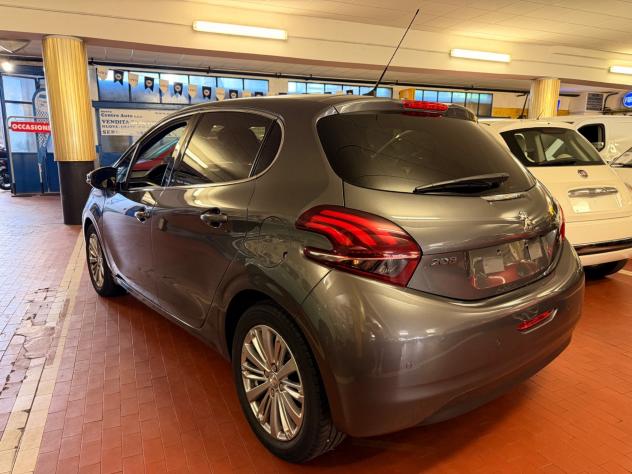 Peugeot 208 PureTech Turbo 110 EAT6 S&S 5 porte Allure - Foto 4