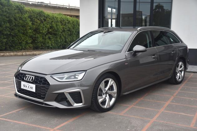 Audi A4 Avant 35 TDI mhev S tronic S-line Edition - Foto 3