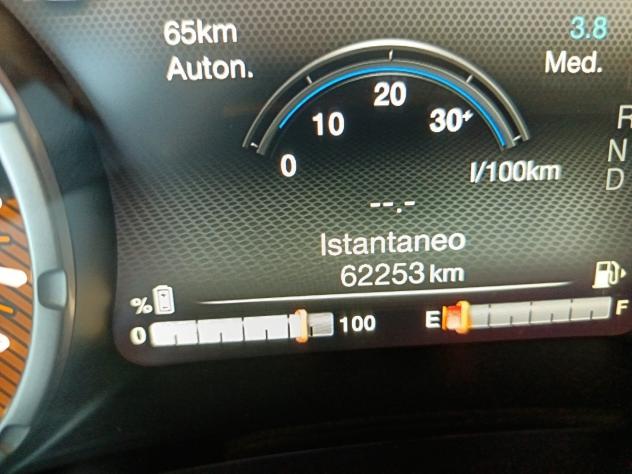 Jeep Renegade 1.5 T4 MHEV 130cv Limited DDCT - Foto 9