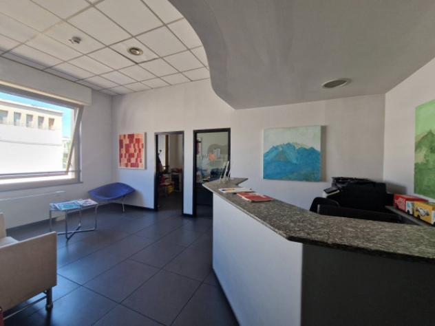 Immobile di 3650 m² con più di 5 locali in vendita a Baranzate - Foto 4