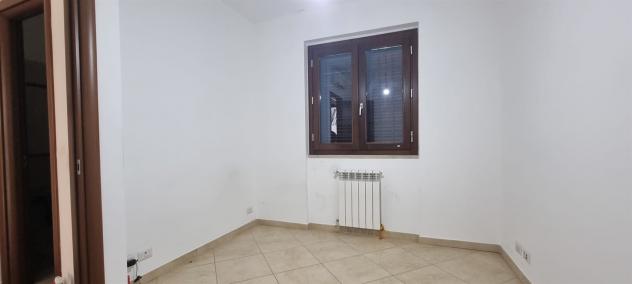 Villino indipendente 3 livelli con box - Foto 12