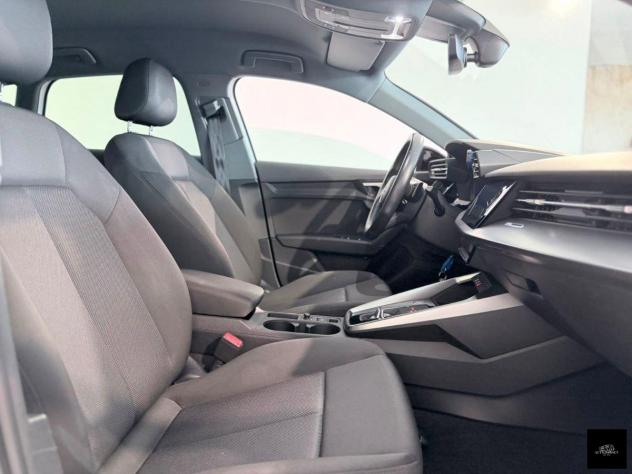 Audi A3 30TDI SPORTBACK 116CV AUTOMATICA - Foto 8