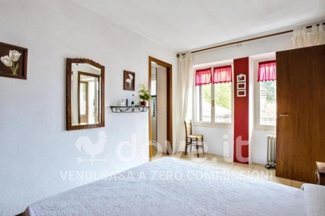 Appartamento di 200 m² con 5 locali in vendita a Casalzuigno - Foto 10