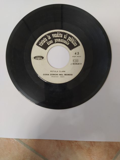 R84 -  PETULA CLARK CARA FELICITA