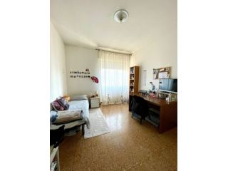 CAMERA SINGOLA SOLO RAGAZZE - NO AGENZIE