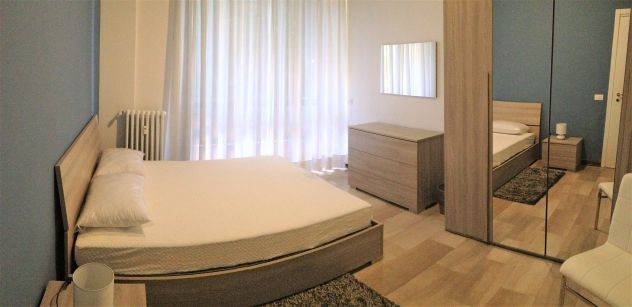 STANZA MATRIMONIALE - CON TERRAZZO - Foto 2