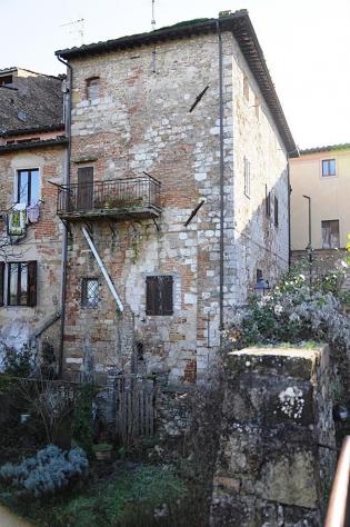Appartamento in vendita a Colle di Val d'Elsa 250 mq Rif: 863666