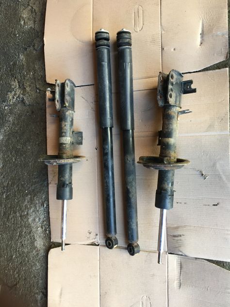 Ammortizzatori Anteriori e Posteriori FIAT Sedici / Suzuki SX4 4x4