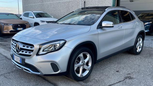 MERCEDES-BENZ GLA 180 1.6 PREMIUM 122CV - FULL LED, PELLE, TETTO - Foto 3
