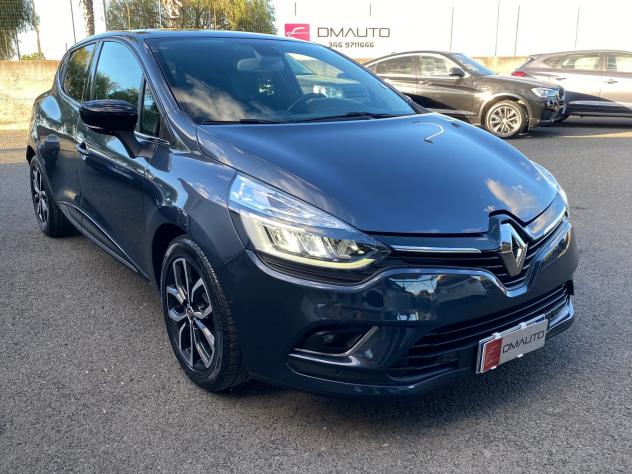 Renault Clio dCi 8V 90 CV 5 porte Moschino Intens