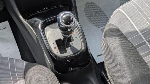 PEUGEOT 108 AUTOM 1.0cc 70cv rif. 23780826 - Foto 7