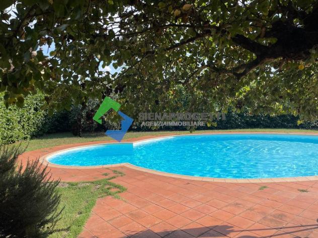 SOVICILLE – CHARME TOSCANO, PISCINA PRIVATA E PARCO ESCLUSIVO NEL VERDE - Foto 12