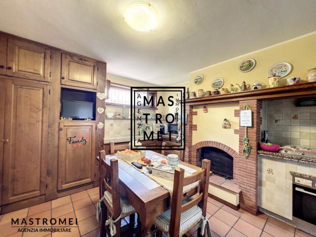 VILLA di 10 vani e di 450 mq (UZZANO) rif. 3458 - Foto 10