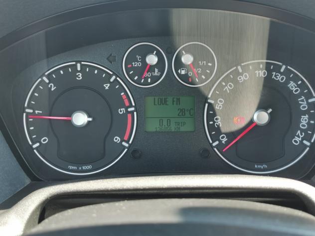 Ford Fusion 1.4 TDCi 5p. Tit. solo km.136000 - Foto 10