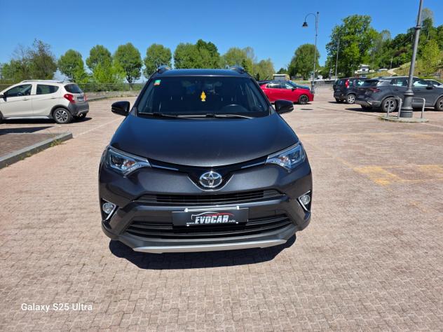 toyota rav4 2.0 D-4D ritiro usato/scambio - Foto 6