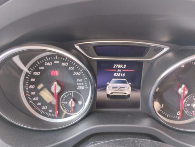 MERCEDES-BENZ GLA 180 d Automatic 4Matic Business rif. 23830836 - Foto 10
